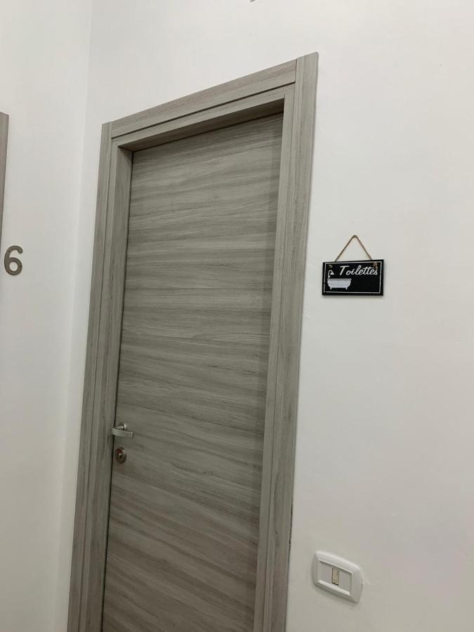 Albergo Anna Ciampino Buitenkant foto